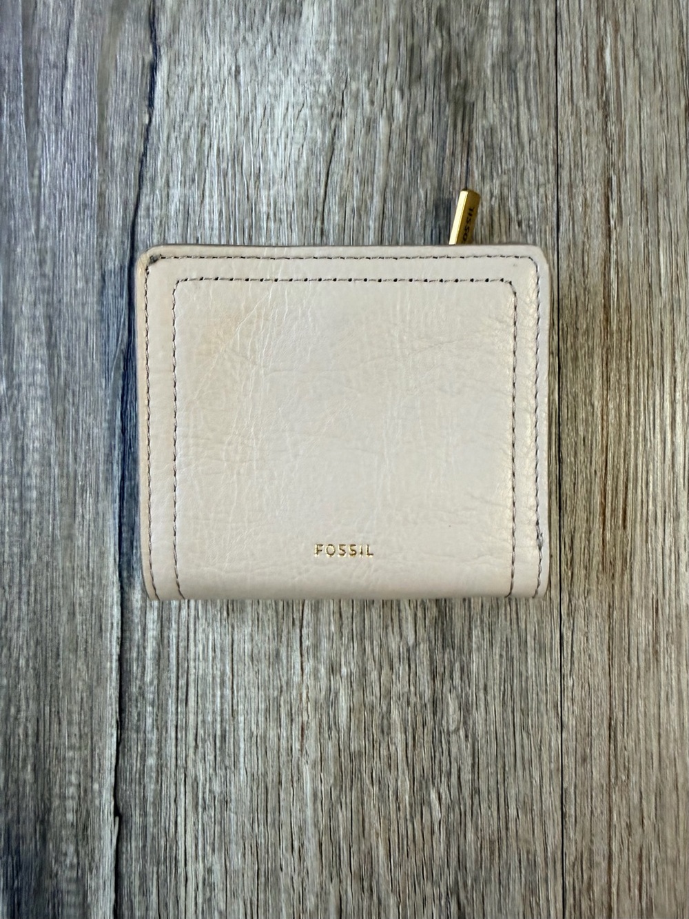 FOSSIL Taupe Leather Zip Wallet